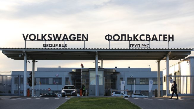 Volkswagen води разговори за продажбата на завод&nbsp;в Русия