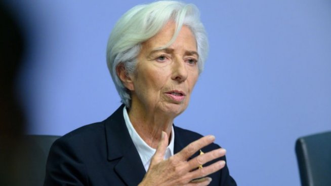 Лагард: ЕЦБ не е изстреляла последните си патрони