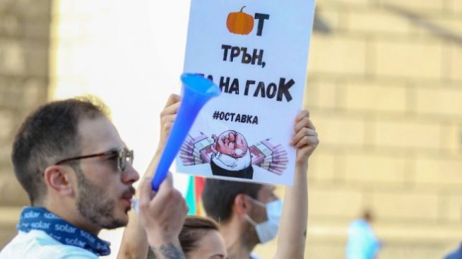 Предсрочните избори - изход от политическата криза или грешка?