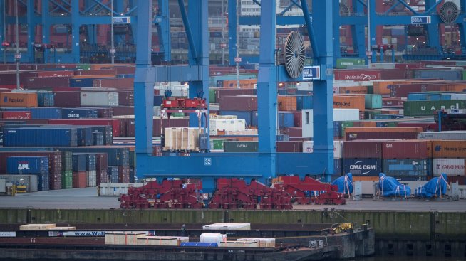 Германският износ се е свил с 0,9% през юли