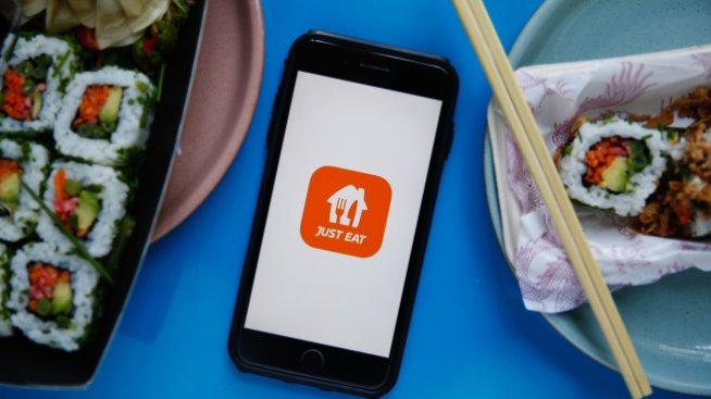 Блокадите срещу COVID-19 насърчиха резултатите на Just Eat Takeaway