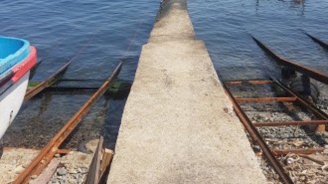 ДНСК поиска строителна забрана в Синеморец заради канализацията