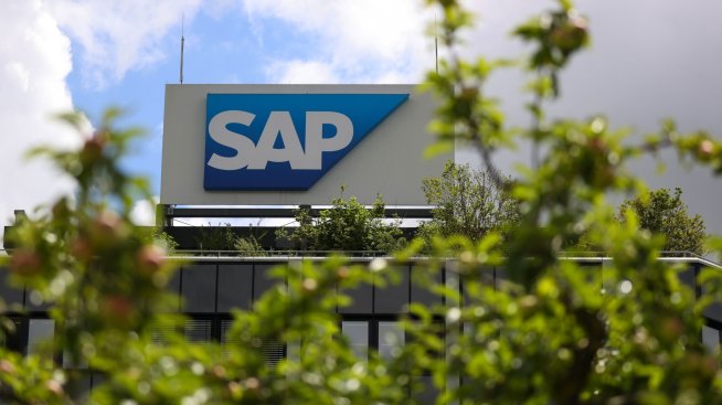 SAP се разделя с 3000 служители