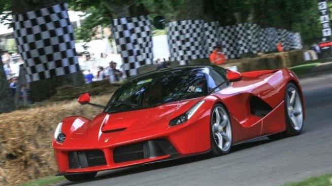 Нетърпеливите трябва да платят двойно за LaFerrari 