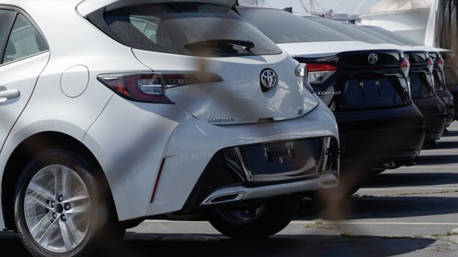 Продажбите на Toyota губят инерция през януари заради скандалите в групата