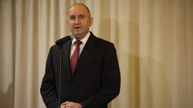Радев: Внезапни изблици на опозиционност не се посрещат добре от хората