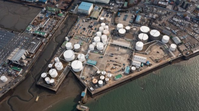 Петролните цени растат в опит да възвърнат загубеното от миналата седмица*