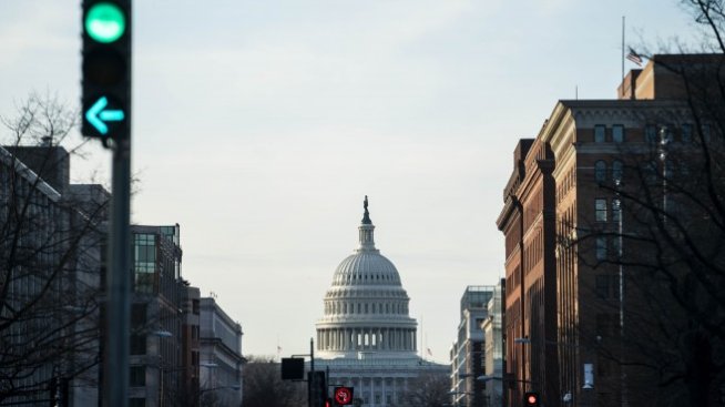 Камарата на представителите на САЩ одобри пакета от стимули на Байдън