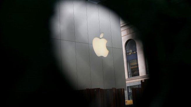 Apple загуби 62 млрд. долара от пазарната си капитализация за 3 минути