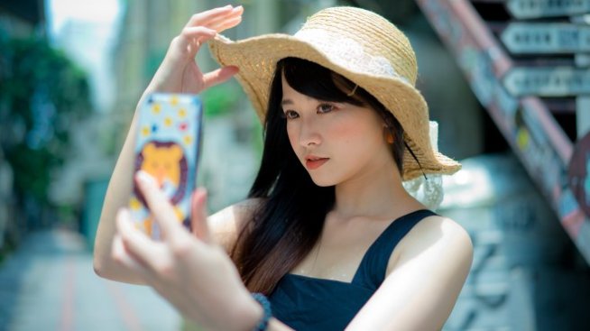 Лайв стриймингът в Китай се разраства, предлагайки слава на обикновените китайци