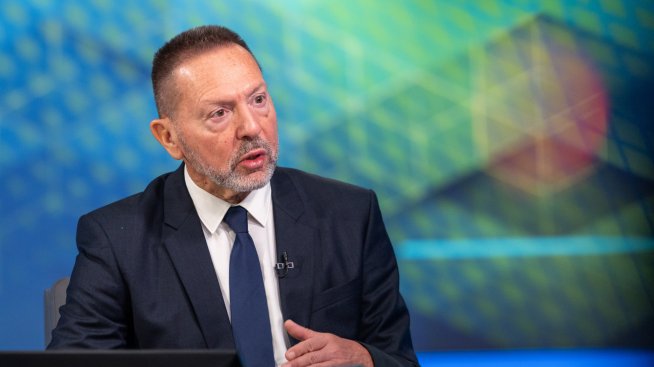 Стурнарас от ЕЦБ: Необходим е постепенен подход при понижаването на лихвите 