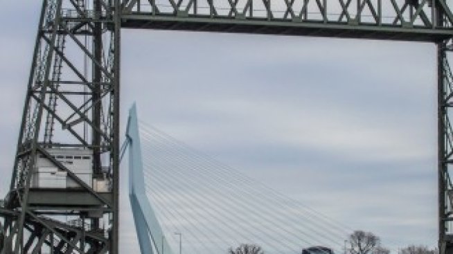 Джеф Безос vs моста: Дилемата на Ротердам за суперяхтата на милиардера