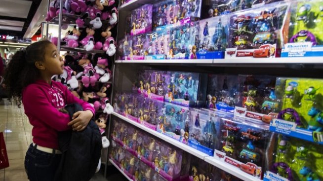 Момичешките играчки се превръщат в голям пазар за Hasbro