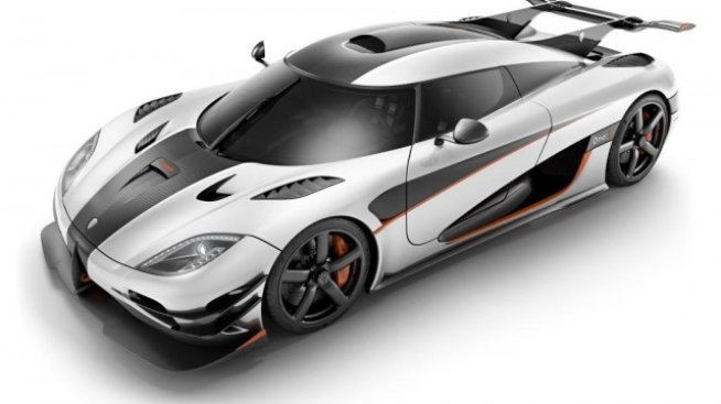 Koenigsegg разкри хиперколата One:1