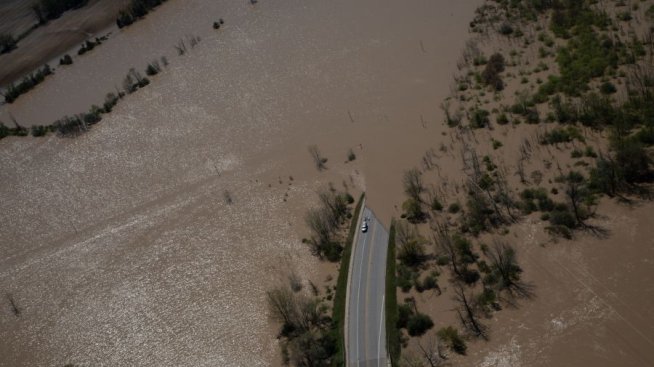 Екстремното време може да свие БВП на някои от най-големите икономики с 5,6 трлн. долара  