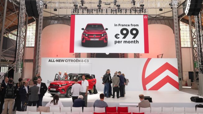 Новите правила за електромобилни стимули във Франция стесняват значително пазара