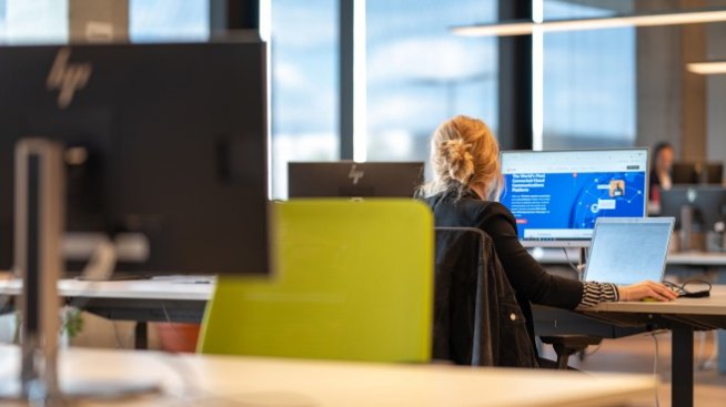 Намалете работните срещи, завързвайте повече приятелства на работа