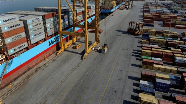 СТО: Глобалната търговия се възстановява, но рисковете остават