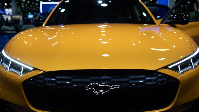 Ford представи вероятно последния конвенционален Mustang в Детройт