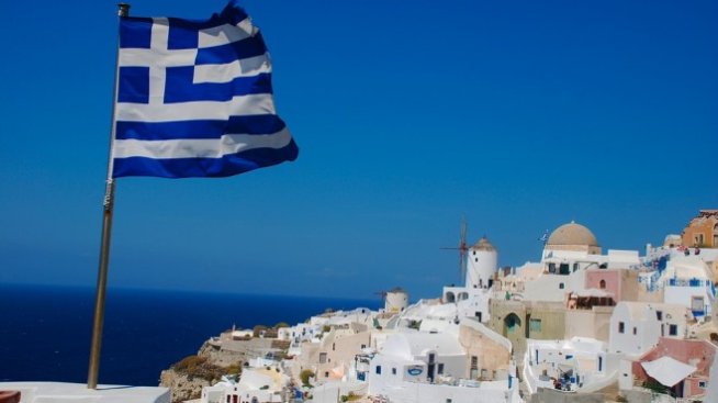 И Moody's повиши кредитния рейтинг на Гърция