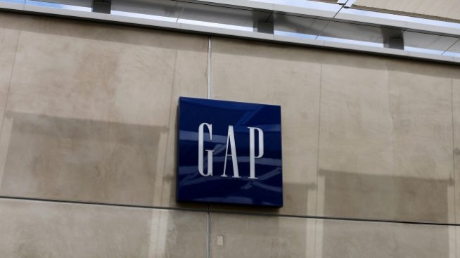 Печалбата на Gap надмина очакванията, докато бранда цели да отдели Old Navy