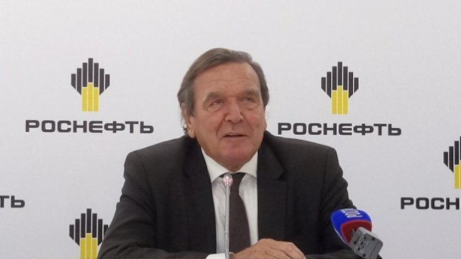 Украйна поиска ЕС да наложи санкции срещу Герхард Шрьодер