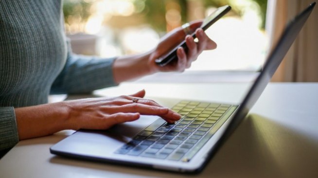 Сайтове в ЕС масово публикуват ненадеждни отзиви за стоките и услугите си