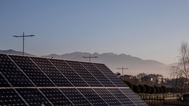 Ерата на постоянно падащите цени за чистата енергия приключи