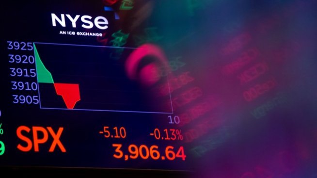 Силният пазар на труда влошава настроението на Wall Street*
