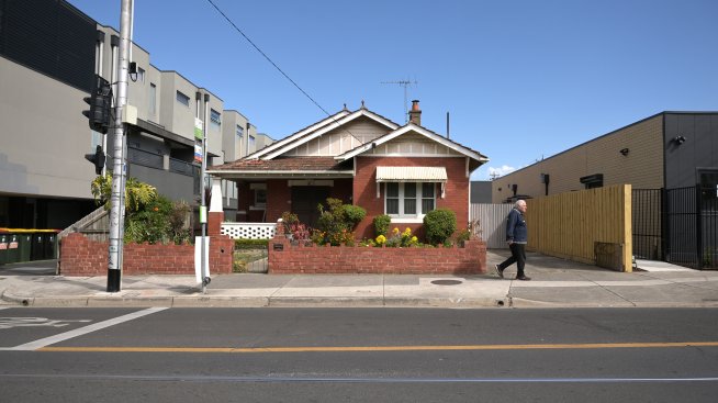 Цените на жилищата в Австралия растат през август, макар и с по-бавен темп