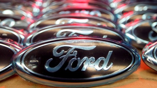 Ford съкращава 5000 служители