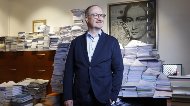 Икономистът, който води битката на Германия срещу дълга