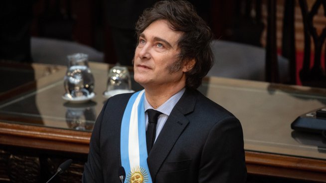 Реформите на Милей успяват да ограничат дълга на Аржентина и да ентусиазират пазарите