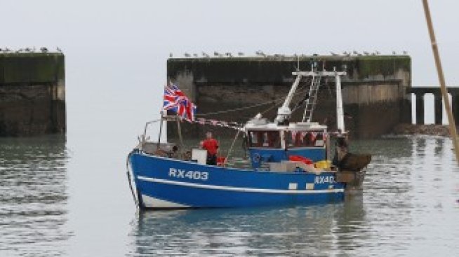 Британският бизнес иска да се придържа към правилата на ЕС след Brexit