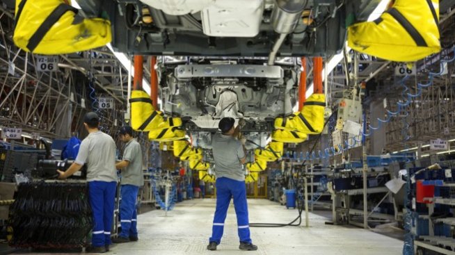 Автомобилното производство в Турция се свива с 13% в периода януари-ноември