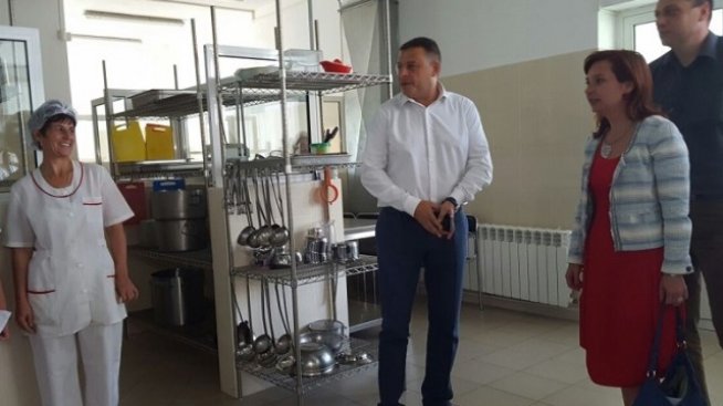 Предвидени са средства за доразвиване на приемната грижа по европрограми