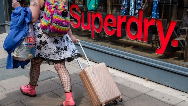 Superdry планира да слезе от Лондонската фондова борса