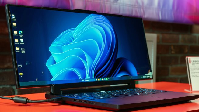 Lenovo представи AI платформа и концептуални устройства на изложението в Лас Вегас