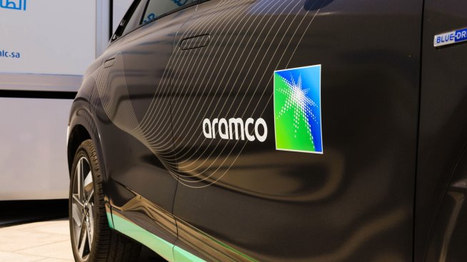 Aramco може да придобие до 20% от съвместно предприятие на Renault и Geely