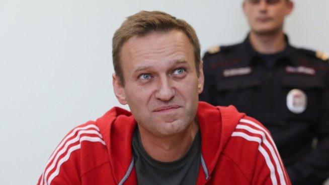 Google и Apple свалят приложението за гласуване Navalny след натиск от Кремъл