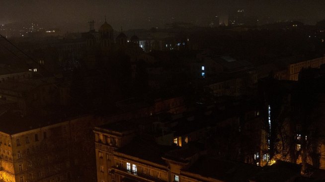 Русия е нанесла  256 удара по енергийната мрежа в Украйна от началото на зимата