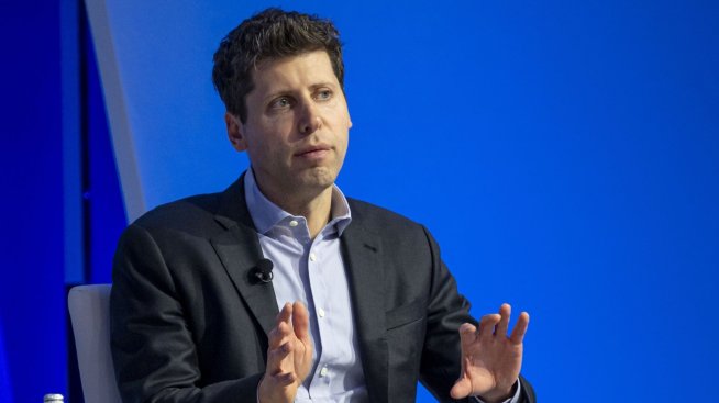 Бордът на компанията зад ChatGPT изненадващо е уволнил изпълнителния ѝ директор