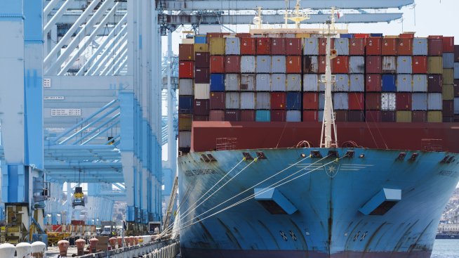 Най-голямата листната корабна компания в света повиши очакванията за печалбата си