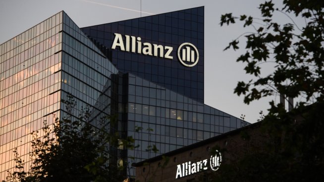 Allianz почти удвои печалбата си за четвъртото тримесечие