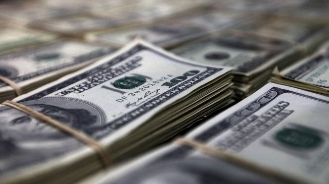 Разпродажбите изтриха 33 млрд. долара от състоянието на технологичните титани