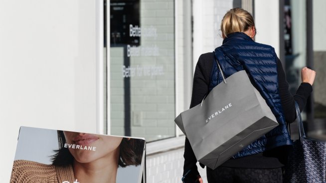 Брандът за устойчиво облекло Everlane&nbsp;ще съкрати&nbsp;17%&nbsp;от служителите си&nbsp;