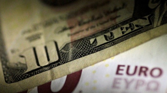 Еврото може да измести долара като доминираща валута на международните пазари