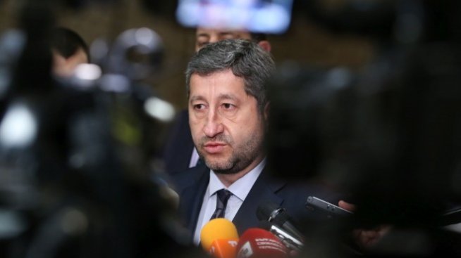 Христо Иванов: Може да подкрепим кабинет на &bdquo;Има такъв народ&ldquo; 