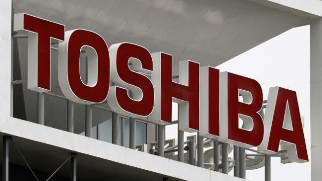 Bain Capital обмисля оферта за придобиването на Toshiba