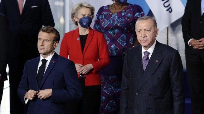 Ердоган и Макрон заравят томахавката в името на Украйна